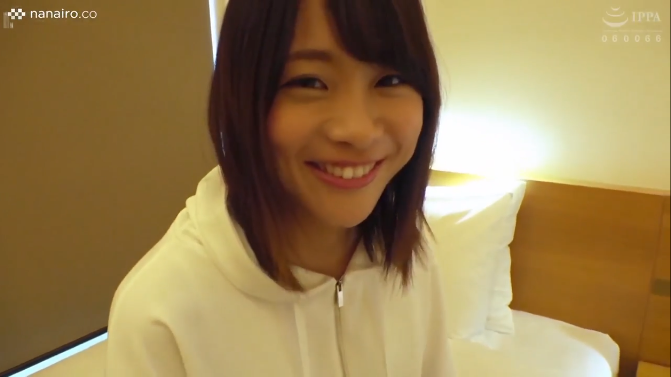 JP-558 POK-004 Change into uniform and take cosplay Gonzo H / Mio