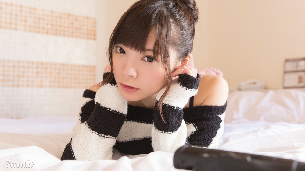 JP-796 POK-002 Petite beautiful girl and love love Gonzo H / Mio